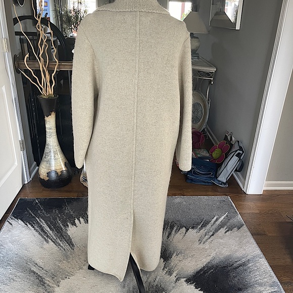 Stunning GIESSWEIN Wool Button Down Maxi Coat, EUC Size 36 - Picture 2 of 11